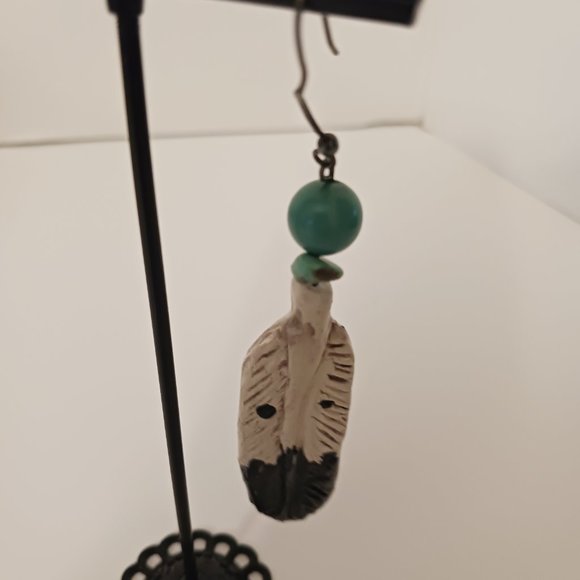 Painted one of a kind earri unisex - Picture 2 of 3